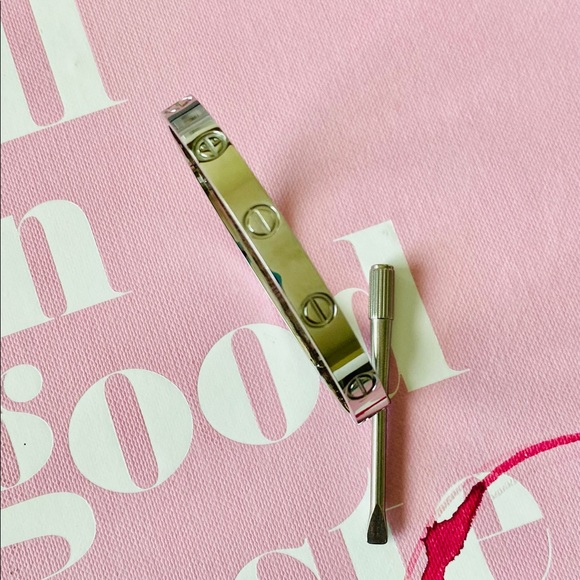 Silver Bracelet  with Screwdriver Love Bangle - Picture 4 of 6